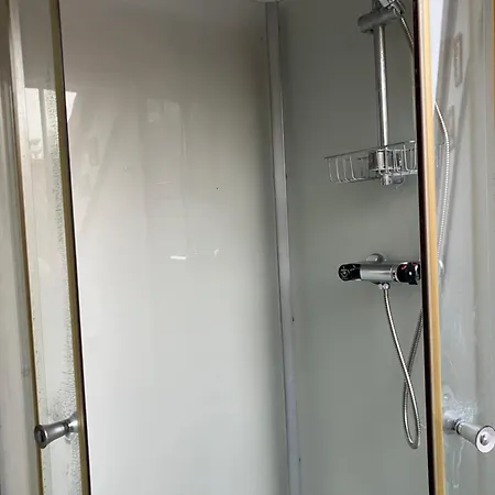 Tante Jannis Sommerpension * بوجنسي